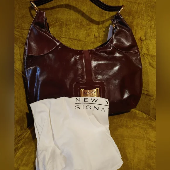 **LAST CHANCE** Maxx New York Brown Leather Suede Gold Studs Hobo Bag - Picture 8 of 8